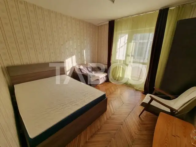 Apartament de inchiriat 60 mpu cu debara si camara centru Sibiu