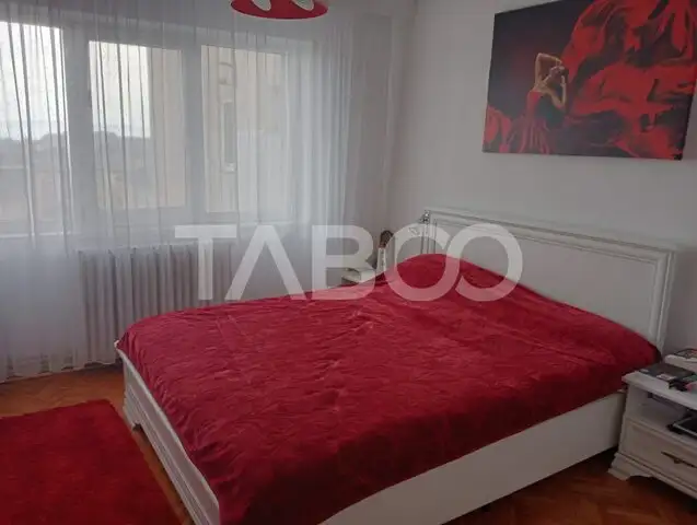 Apartament decomandat 2 camere 45 mp utili balcon Cetate Alba Iulia