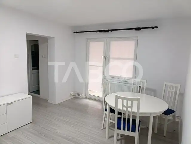 Apartament 3 camere 52 mpu mobilat utiliat terasa pivnita Sebes Alba