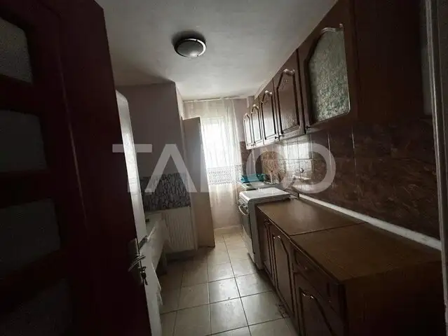 Apartament 2 camere de inchiriat zona Negoiu 