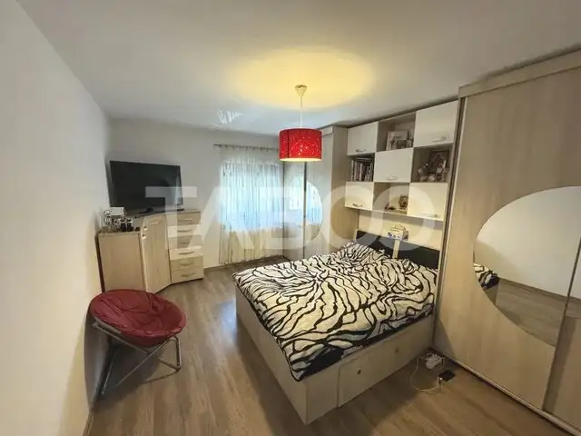 Apartament decomandat de vanzare cu 2 camere la etajul 1 in Selimbar