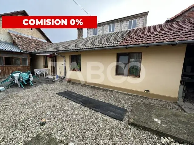 COMISION 0%! Casa 2 camere de vanzare in Fagaras zona Doamna Stanca