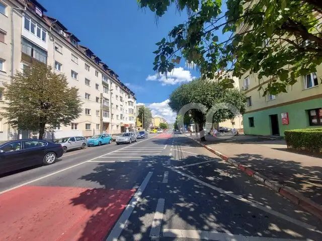 Apartament mobilat utilat de vanzare 2 camere zona Vasile Aaron Sibiu