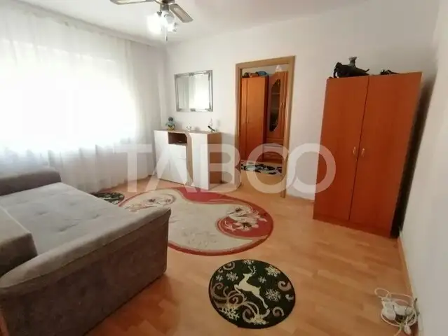 Apartament de vanzare 2 camere etaj intermediar Vasile Aaron Sibiu