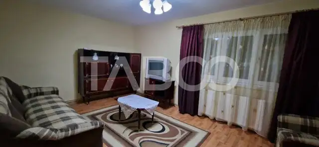 Apartament decomandat 2 camere zona centrala