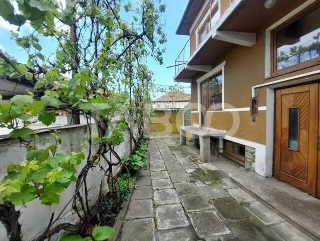 Casa la pret de apartament 4 camere 107 mp utili zona Centrala Sibiu