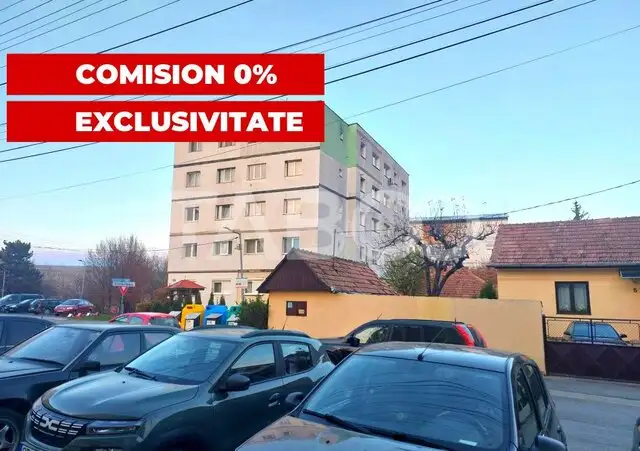 Apartament luminos calduros 3 camere 55 mp etaj 3 Piata Noua Cisnadie