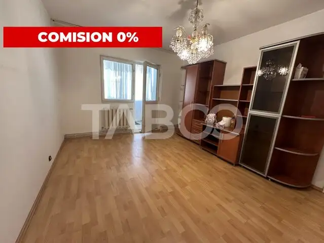 Apartament 4 camere 2 bai boxa la subsol etaj 3 zona  1 Decembrie