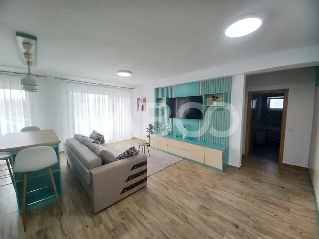 Apartament de inchiriat cu 3 camere si balcon langa centru