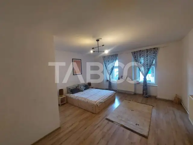 Casa individuala de vanzare 5 camere 180 mpu Orasul de Jos Sibiu