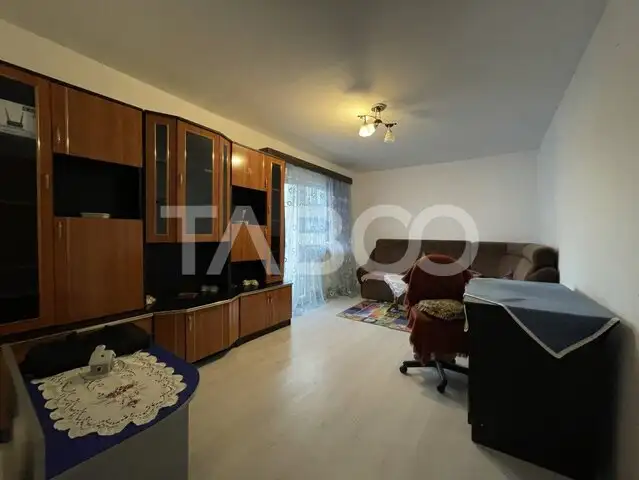 Apartament de inchiriat 2 camere etaj intermediar Sibiu Valea Aurie