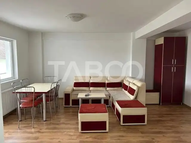 Apartament mobilat utilat 3 camere si balcon zona Mihai Viteazul