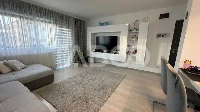 Apartament 3 camere de 70 mpu cu terasa de 70 mp zona Arhitectilor