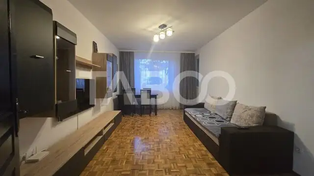 Apartament 2 camere de vanzare decomandat 50 mp zona Strand Sibiu