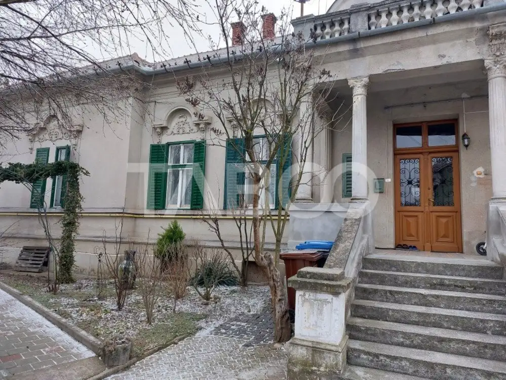 Garsoniera de vanzare la vila 36 mp gradina 89 mp str Dumitru Bagdazar