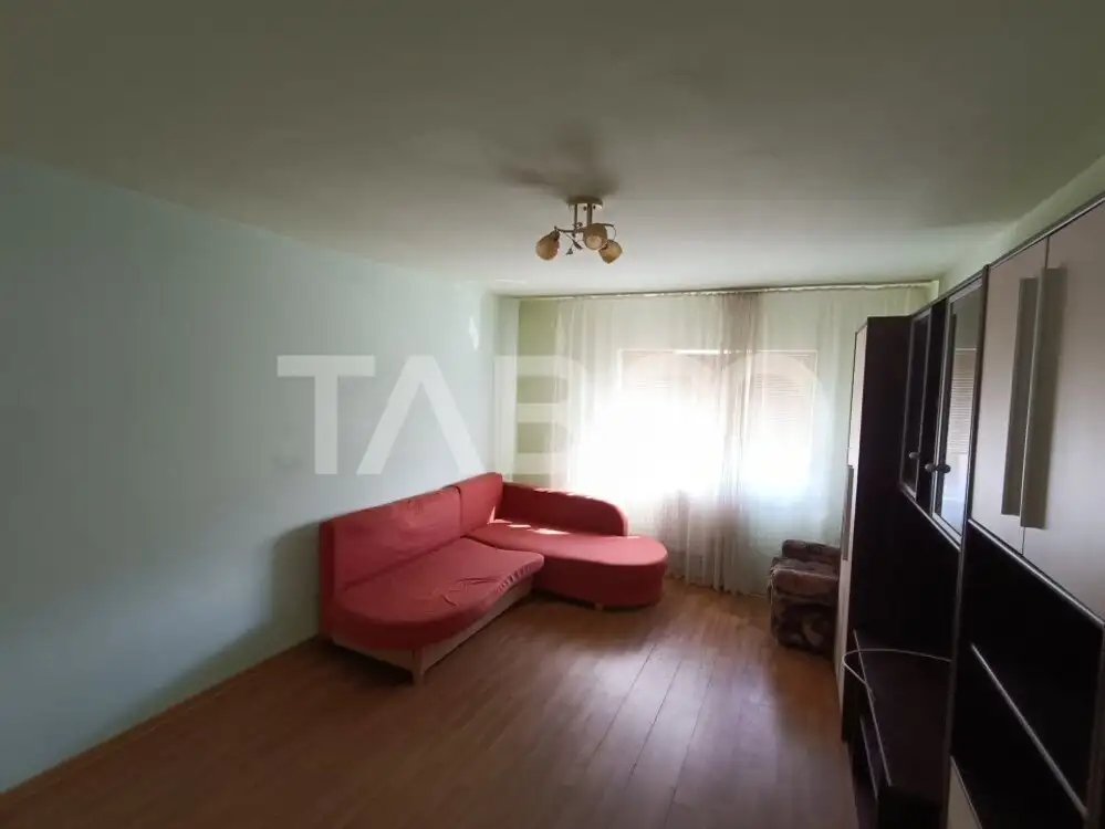 Apartament 3 camere 2 bai 70 mp utili mobilat etaj 3 Cetate Alba Iulia