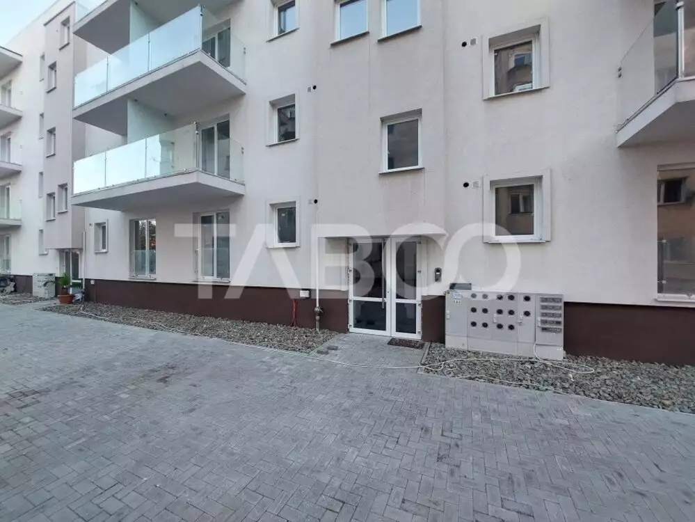 Apartament bloc nou 2 camere 50 mp utili parter parcare Sebes Alba