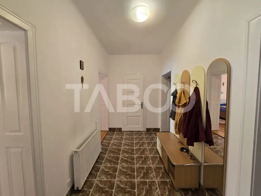 Apartament 4 camere si teren 241 mp in zona Terezian din Sibiu