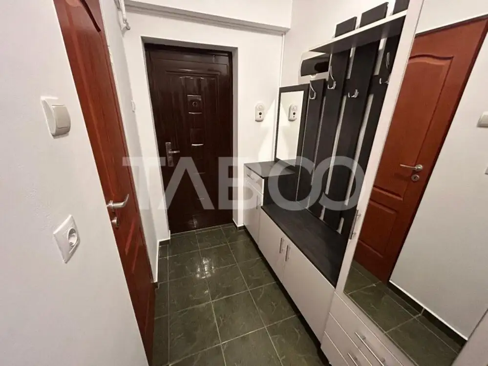 Apartament 3 camere de inchiriat 54 mpu zona centrala in Sibiu