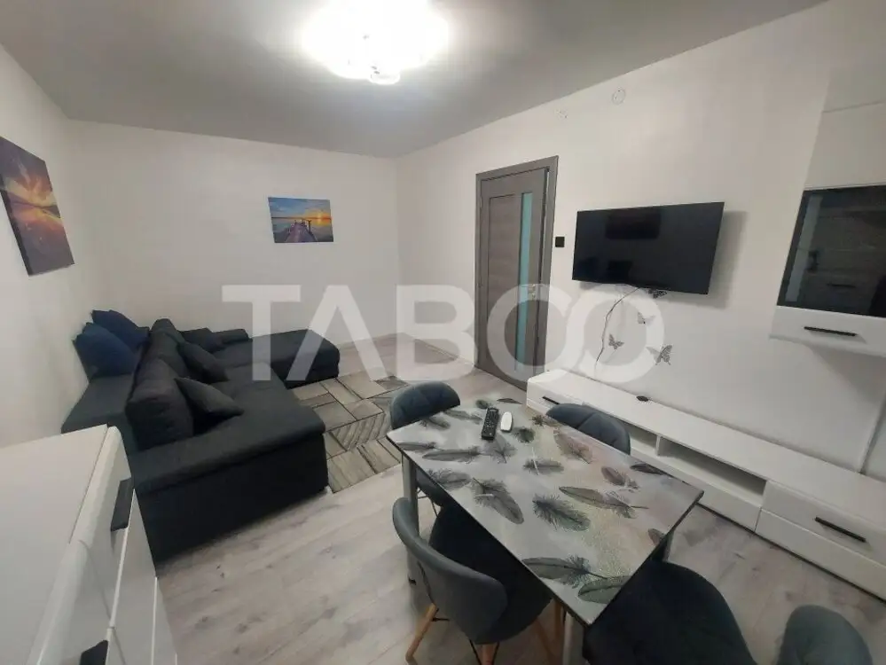 Apartament de vanzare 2 camere decomandate debara camara pivnita Sibiu