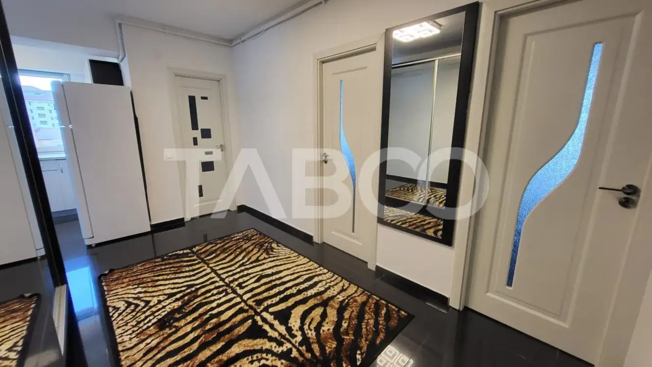 Apartament 3 camere etaj intermediar 2 balcoane Bd Mihai Viteazul 