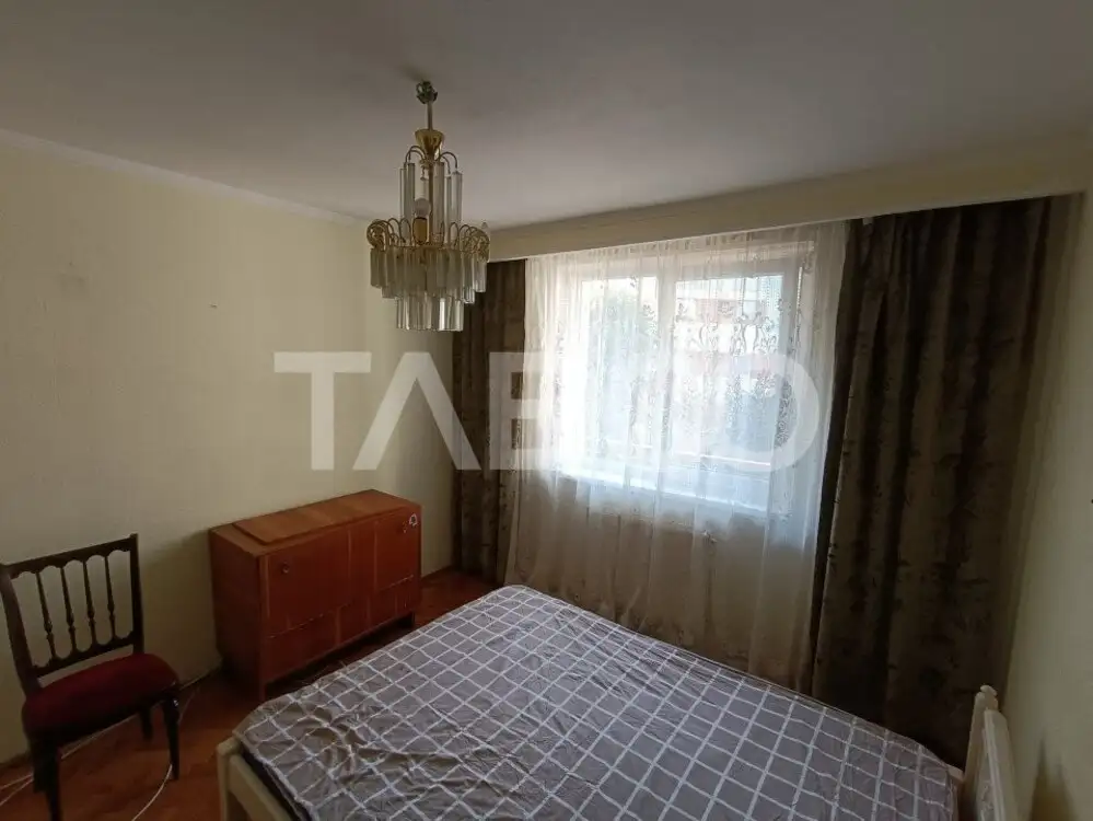 Apartament 3 camere 65mp utili mobilat pivnita ultracentral Alba Iulia