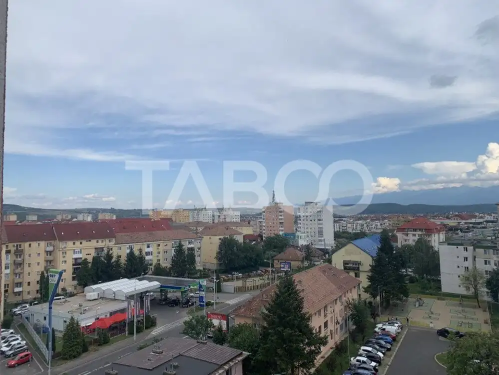 Apartament 2 camere 45mpu balcon 4mp boxa subsol 10mp Mihai Viteazu