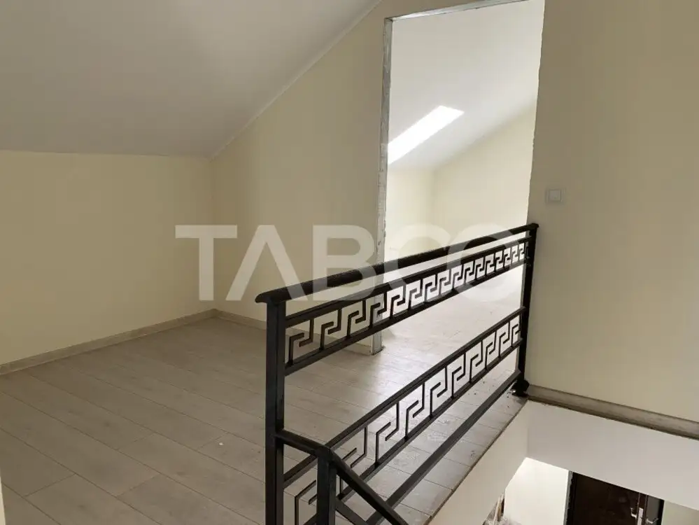 Apartament decomandat 4 camere 84 mpu 2 bai zona Mihai Viteazu Sibiu