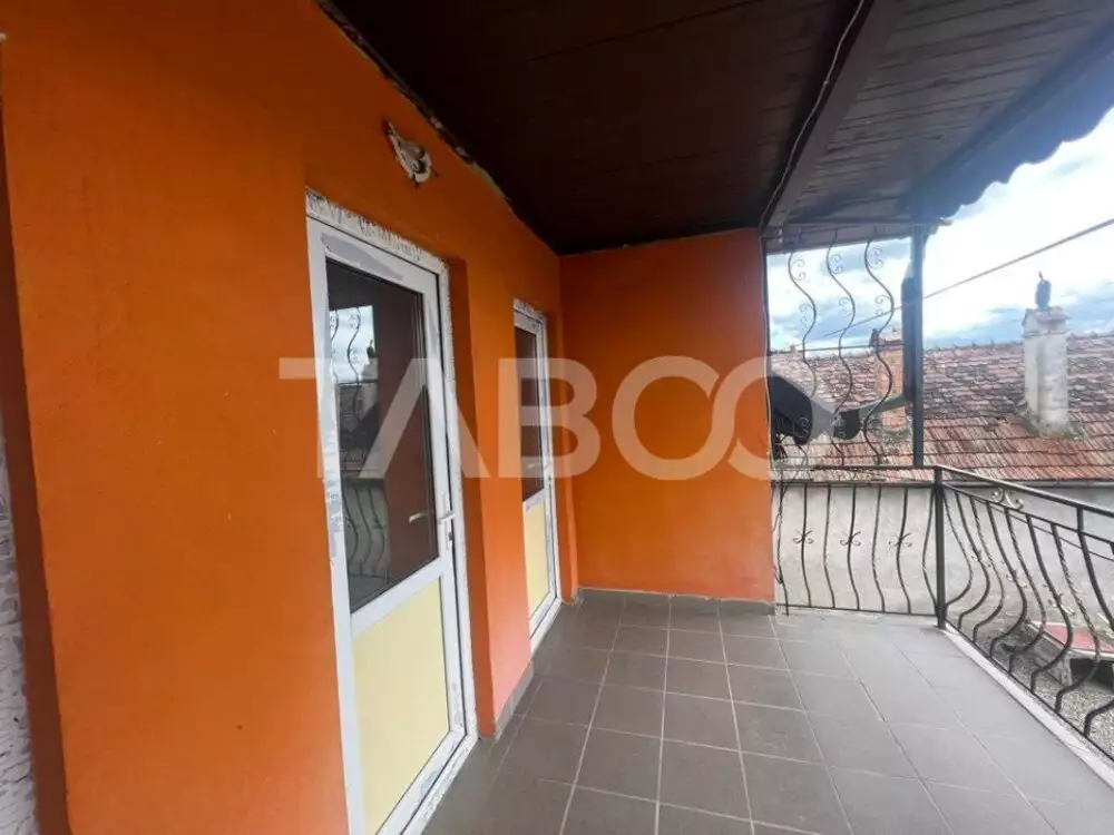 Casa individuala la cheie cu 7 camere si 573 mp teren Cristian Sibiu