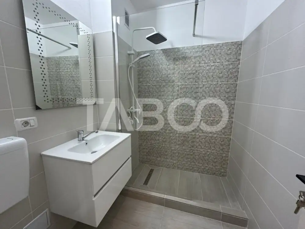 Apartament recent renovat 2 camere etaj 3 zona Vasile Alecsandri