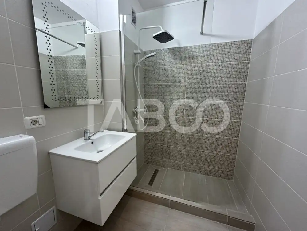 Apartament recent renovat 2 camere etaj 3 zona Vasile Alecsandri