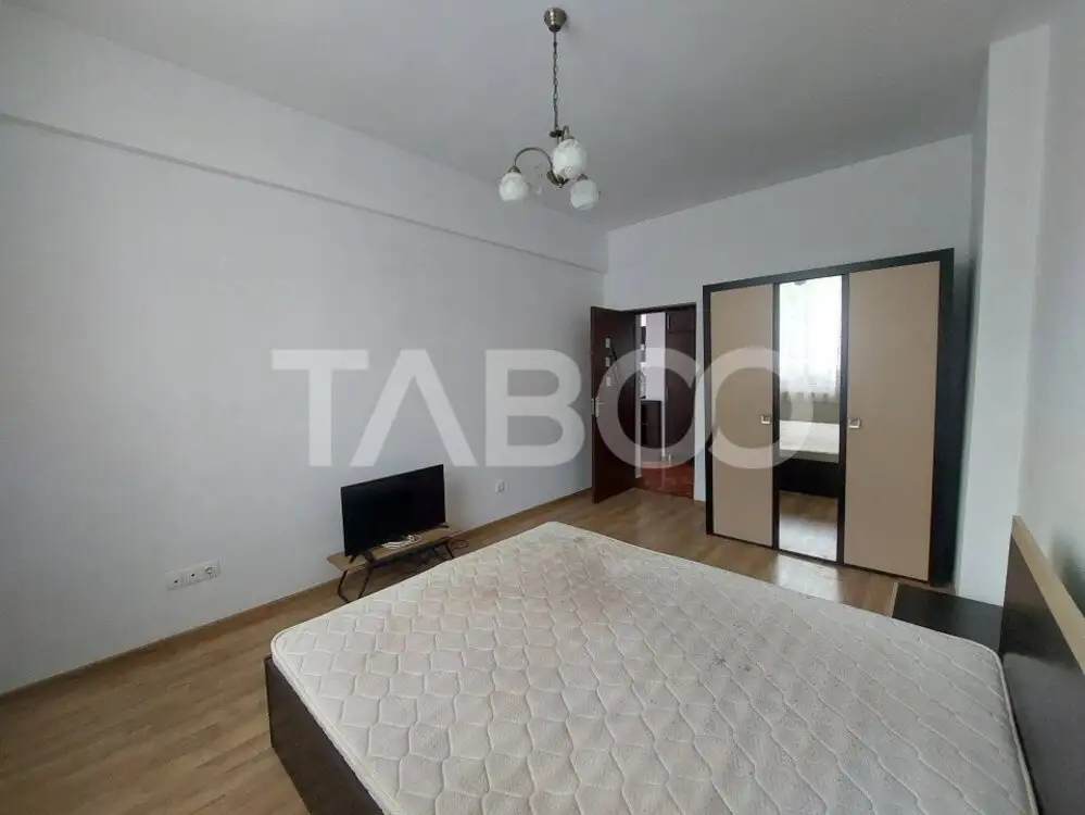 Apartament de inchiriat 2 camere 59 mpu loc parcare Mihai Viteazu