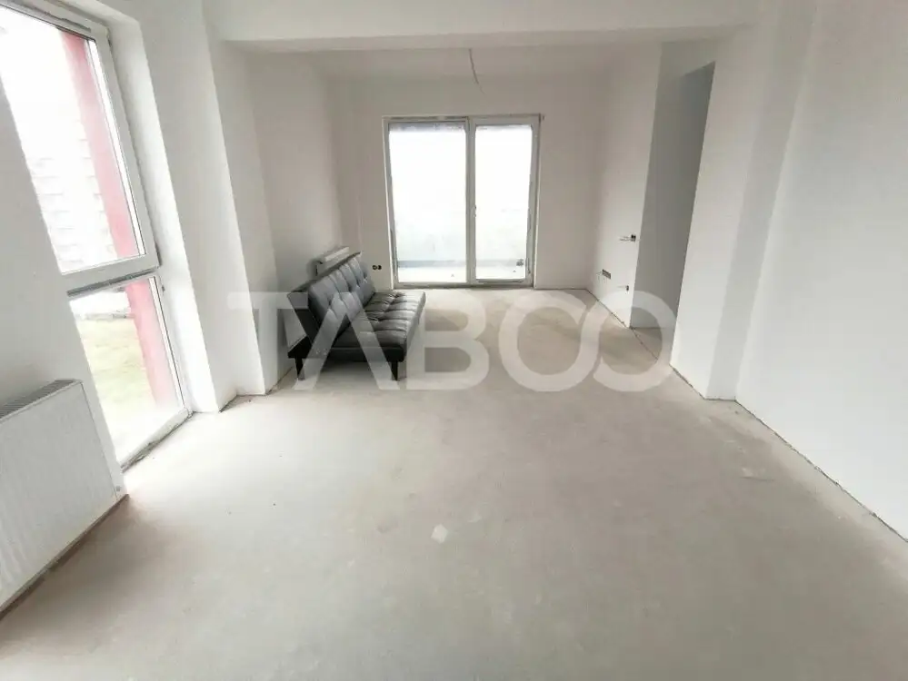 Apartament decomandat cu balcon lift 2 parcari 