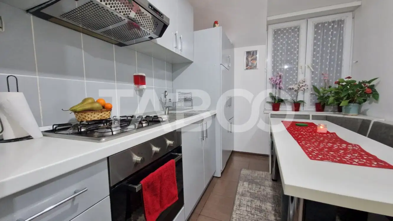 Apartament decomandat 2 camere balcon langa scoala Terezian