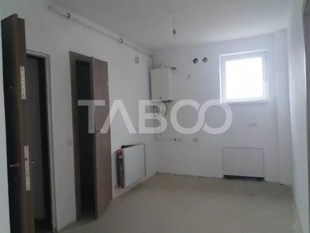 Apartament spatios bloc nou 3 camere  96 mp zona linistita in Cisnadie