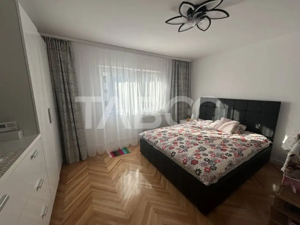 Te muti direct!!! Apartament modern 3 camere la etajul 2 Cimpului