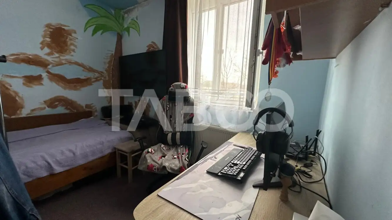 Apartament 36 mpu cu balcon zona Mihai Viteazul Sibiu