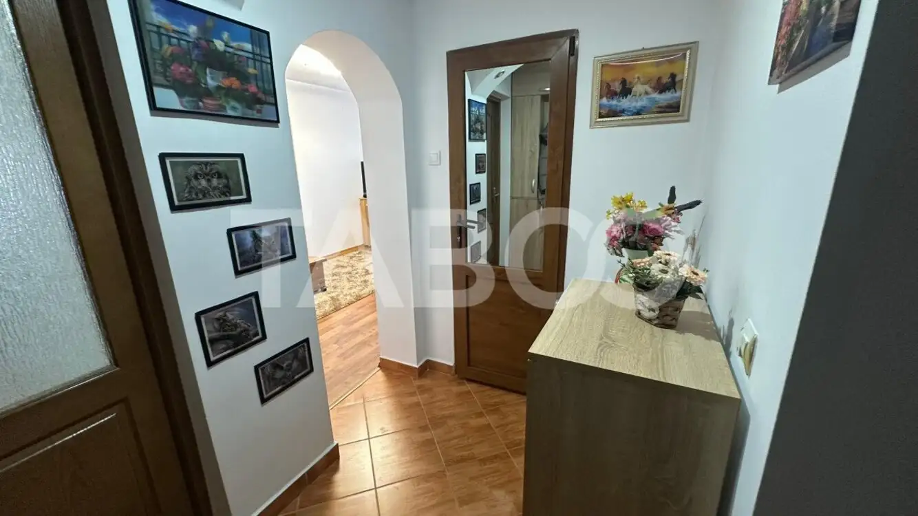 Apartament 3 camere mobilat utilat de vanzare in Sibiu zona Tiglari