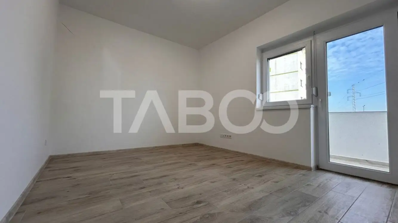 Apartament de vanzare cu 3 camere 2 bai suprafata 70 mpu in Sibiu