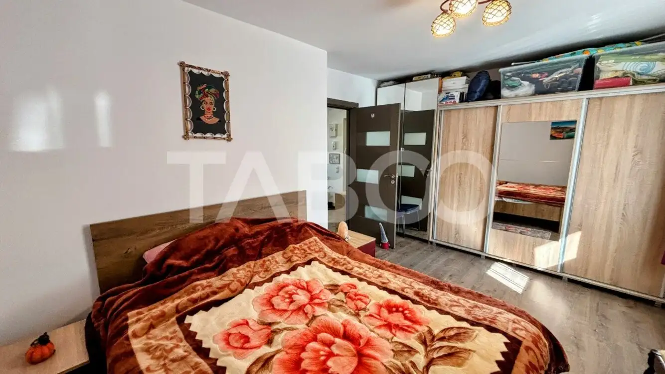 Apartament 49mpu 2 camere  cu gradina 77mpu cu parcare privata 