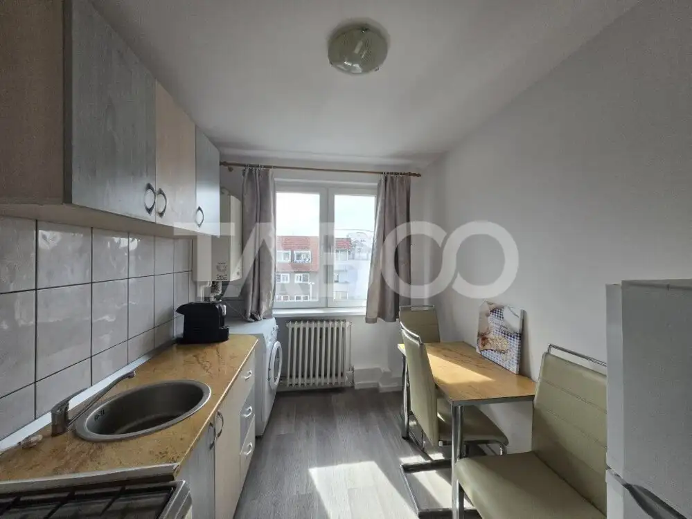 Apartament 3 camere de inchiriat 60 mp zona Central Sibiu