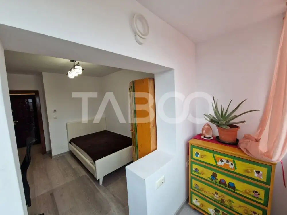 Apartament cu 4 camere superb renovat de vanzare zona Strand Sibiu