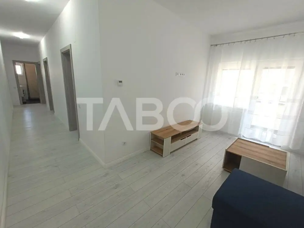 Apartament cu 3 camere - incalzire in pardoseala - prima inchiriere