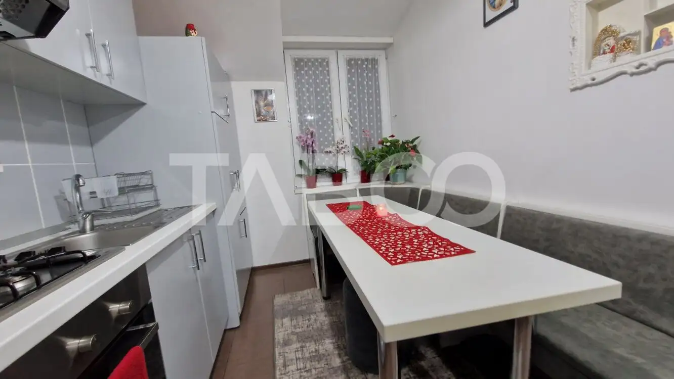 Apartament decomandat 2 camere balcon langa scoala Terezian