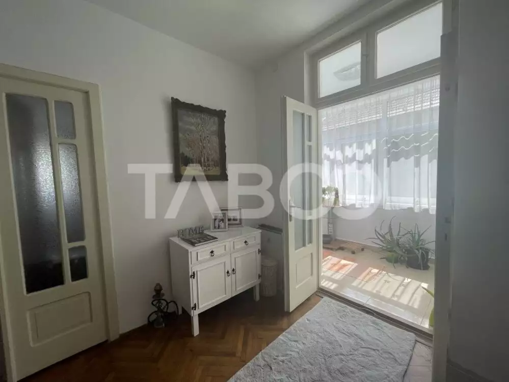 Casa S+P+M 3 camere 120 mpu garaj curte gradina zona Centru Alba Iulia