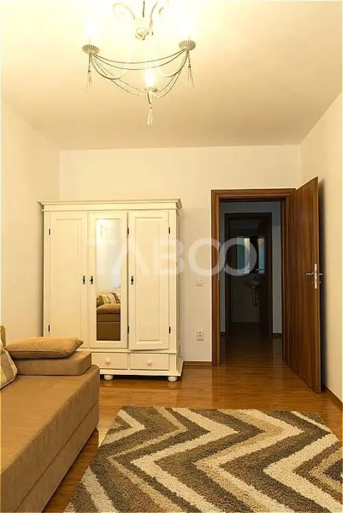 Apartament cu 3 camere 100 mp etaj intermediar 1 zona Calea Dumbravii