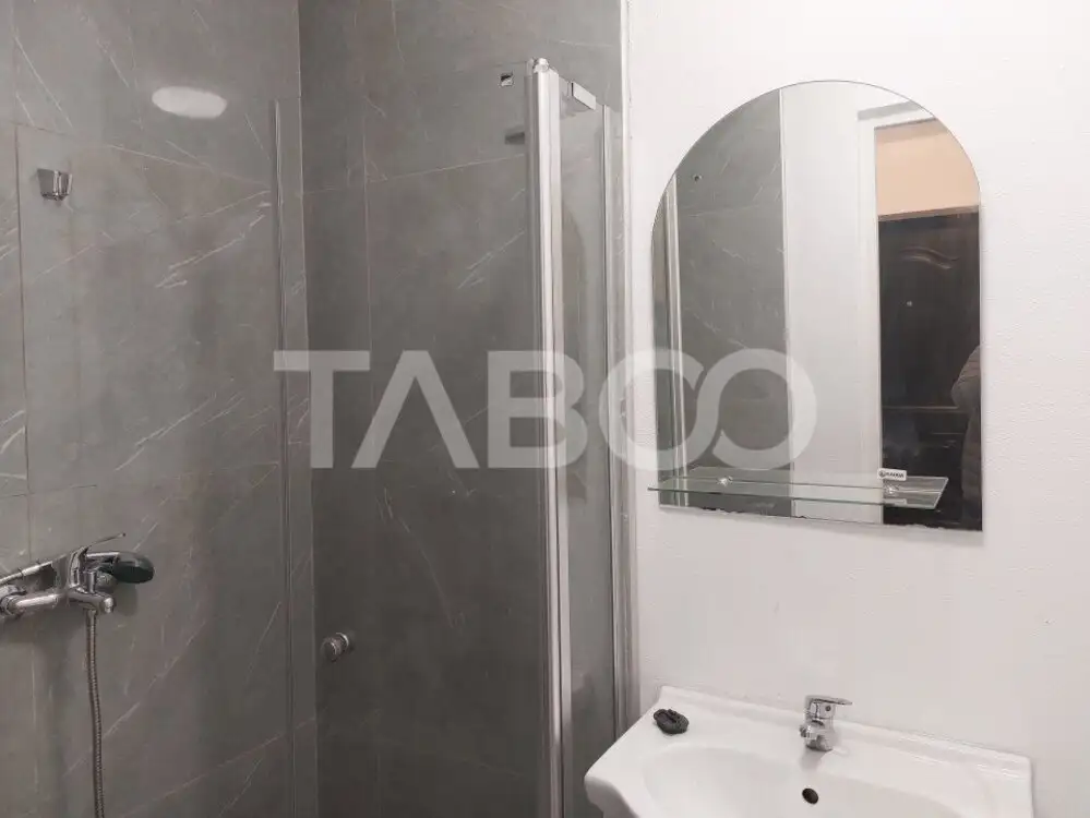 Apartament renovat 2 camere 40 mp 130 mp gradina Cisnadie