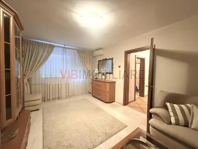 Imagine principală pentru Apartament 2 camere de închiriat + loc parcare - Banu Manta