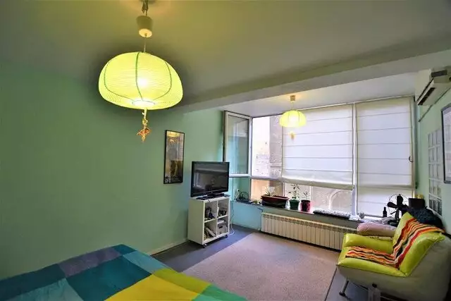 Apartament 3 camere transformat in 2 camere Calea Victoriei 