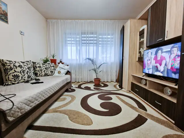 Apartament 3 camere | 51 mp | Zona verde | Zona Complex Nora